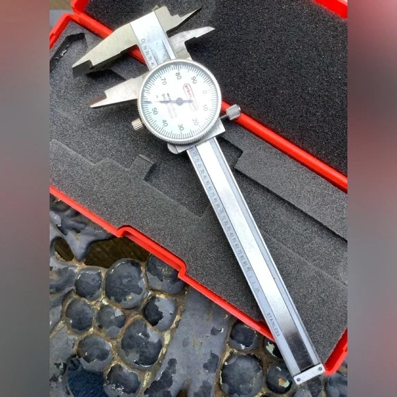 Dial Caliper 4 inch - Picture 5 of 5